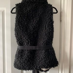 Wilfred Jackets & Coats - Wilfred Black Courcelle Vest Wilfred Jackets & Coats - Wilfred Black Courcelle Vest